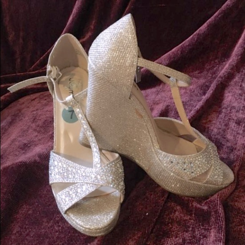 Silver sandal wedges size 7